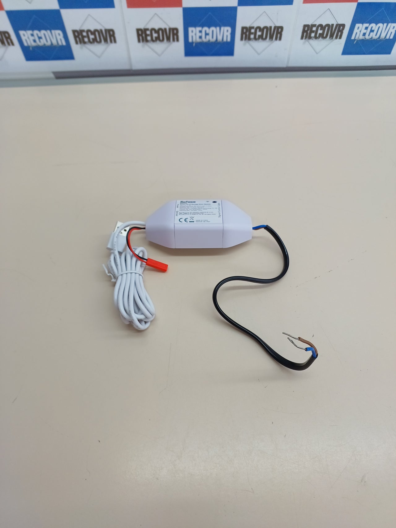 Controlador WiFi puerta garaje Alexa Google