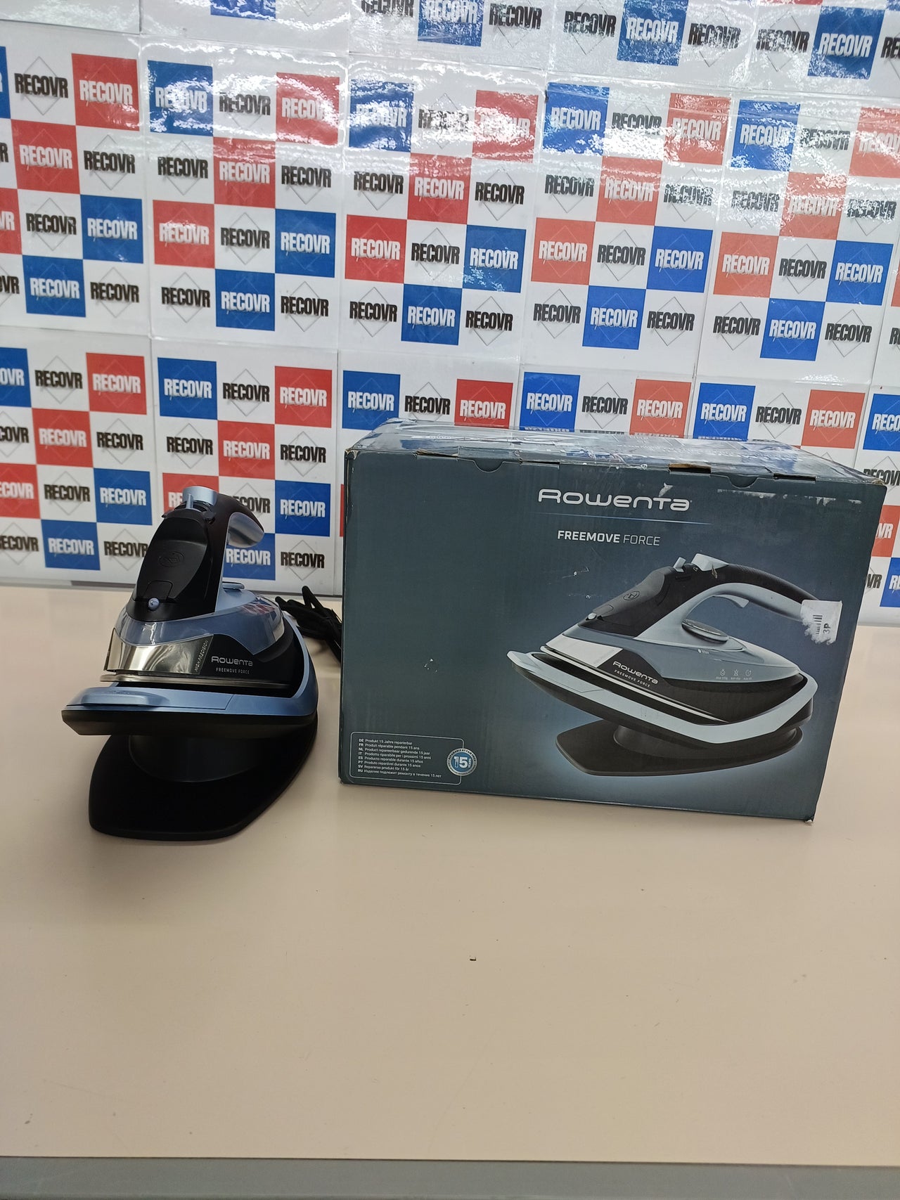 Plancha sin cable 2600W con vapor 40 g/min Rowenta