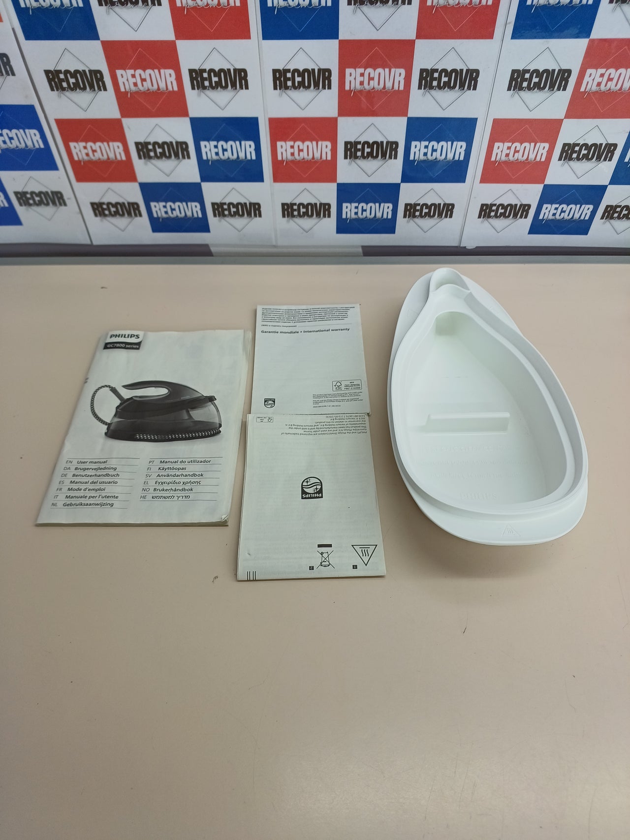 Centro de Planchado Philips PerfectCare 120 g/min Autoapagado