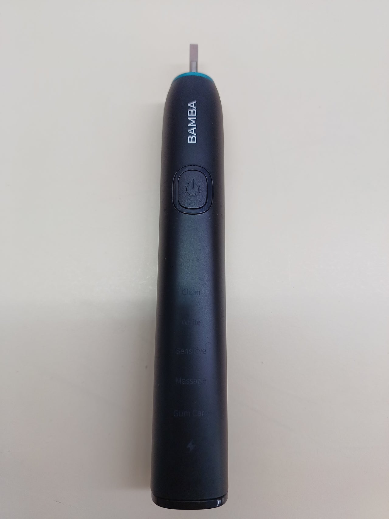 Cecotec Centro de Estación Bucal o Dental Bamba ToothCare Jet Clean. 18 W, Irrigador 600 ml de Capacidad, 10 Niveles de Presión, 7 Cabezales y Cepillo de Dientes Eléctrico con 5 Modos