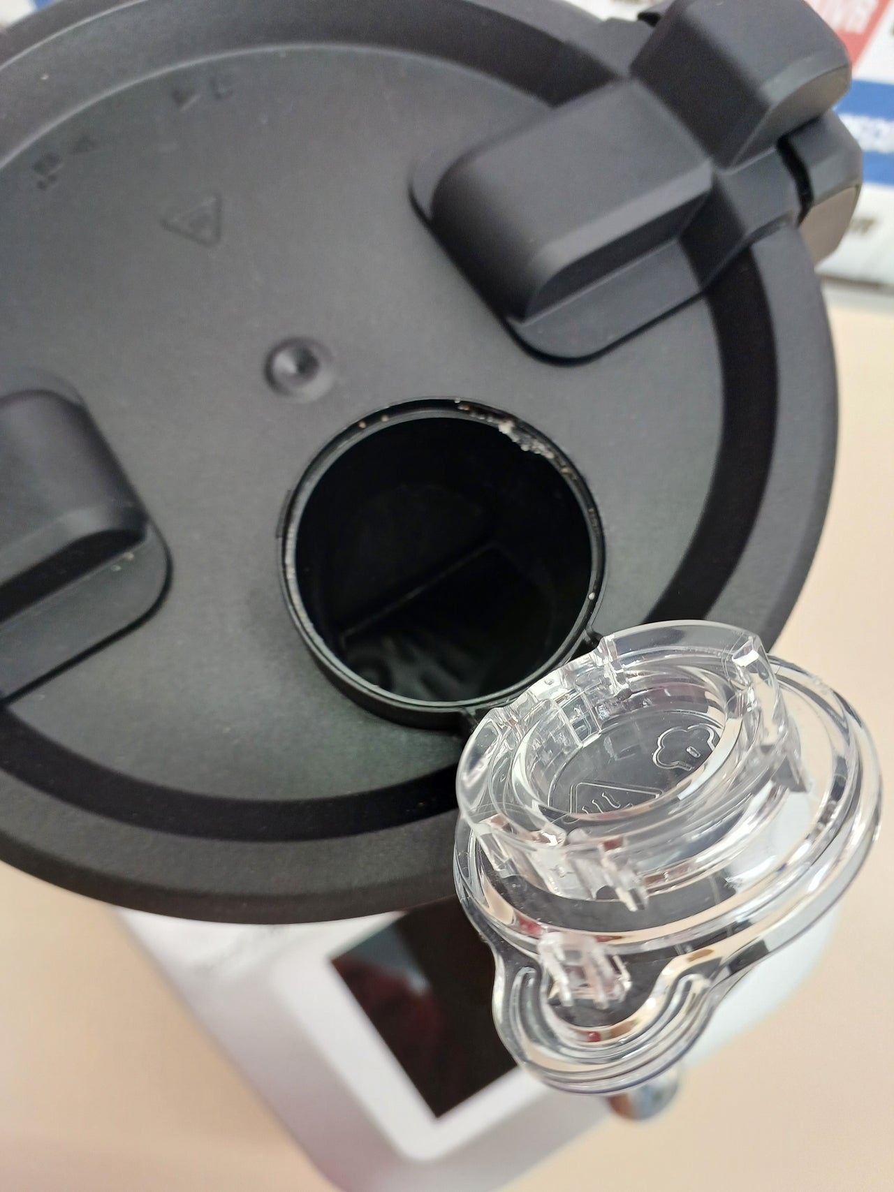 Robot de cocina inteligente WiFi 30 funciones 4,5 L - Ufesa