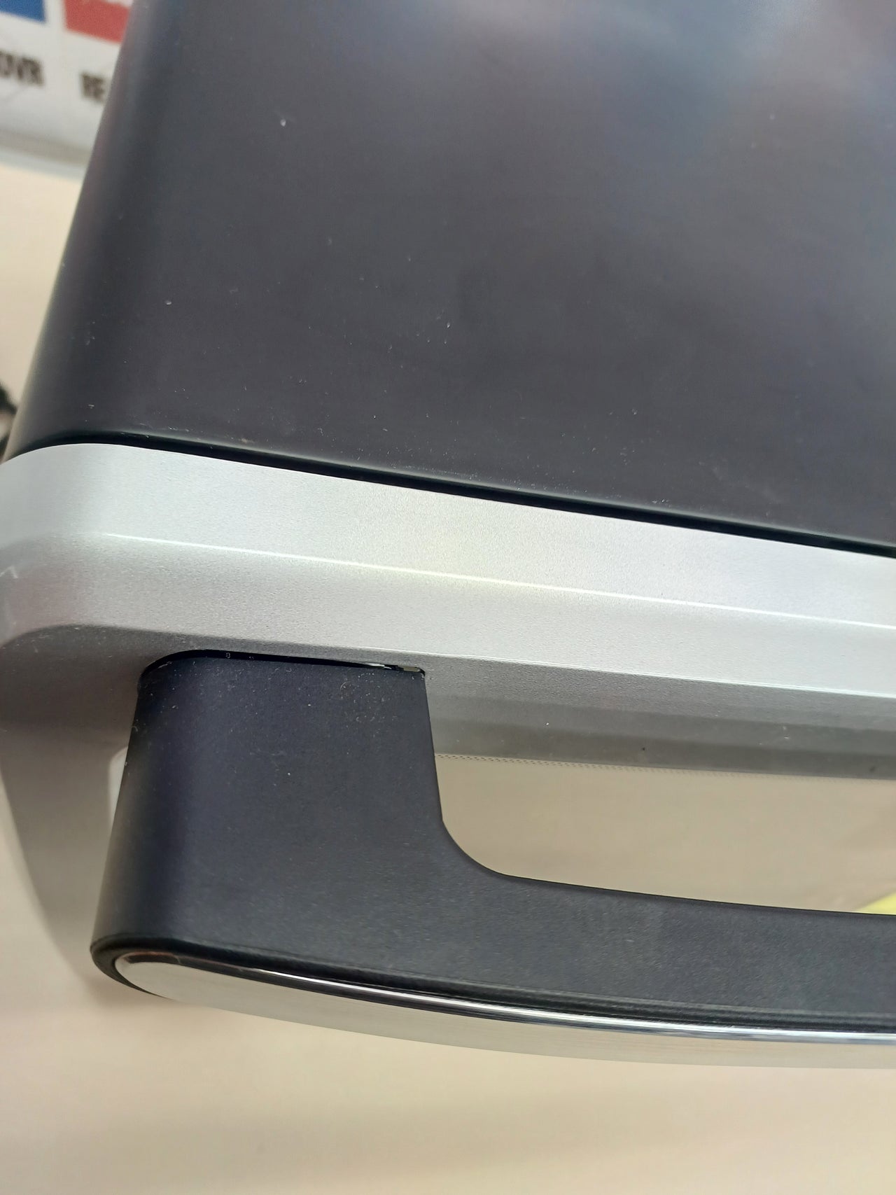 Horno eléctrico 24 L 2000 W De'Longhi  Sfornatutto Midi