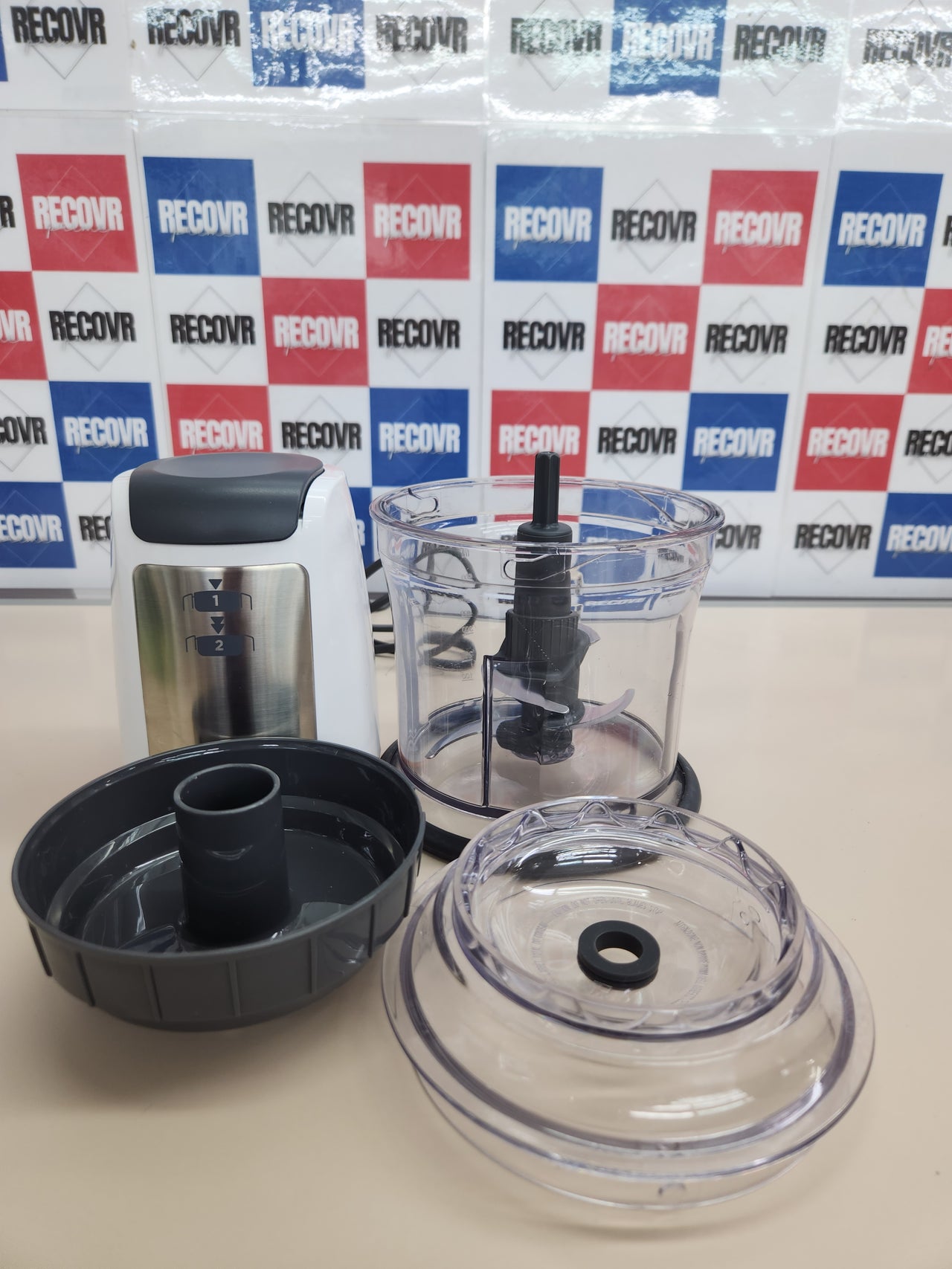 Picadora 500W, 0,5L, 2 Velocidades,con Recipiente  Cuatro Cuchillas, Anillo Antideslizante para Mayor Estabilidad, Apta para Lavavajillas, Blanca CHP61.100WH Kenwood Easy Chop