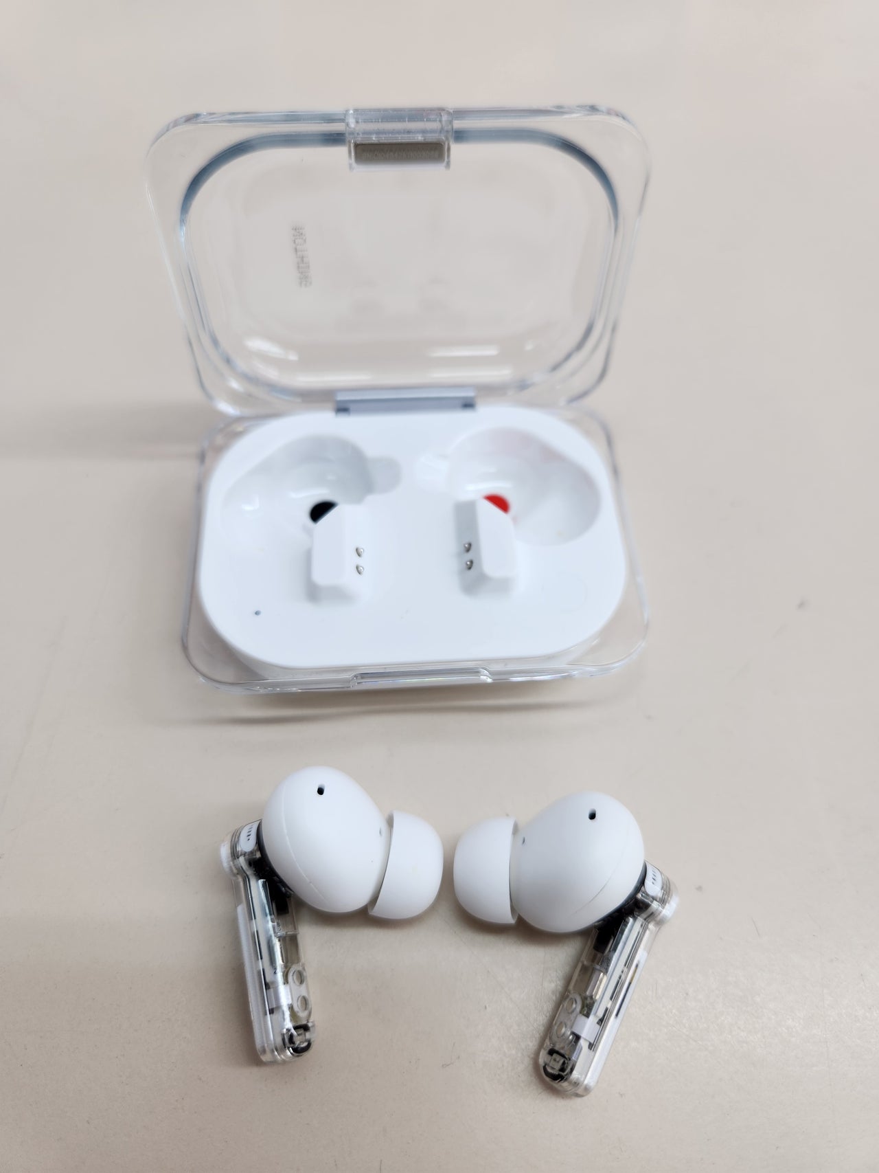 Auriculares inalambricos Bluetooth Nothing Ear (a)