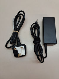 Base de carga universal Dell D3100 con triple pantalla USB 3.0