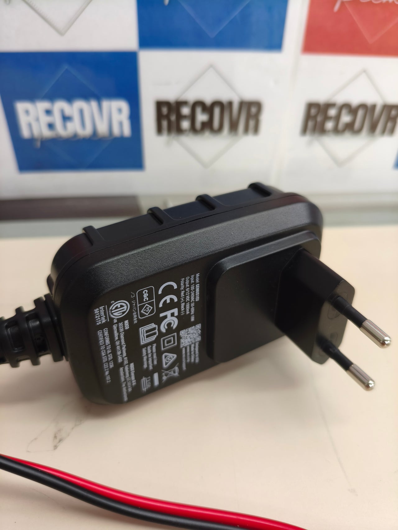 Cargador inteligente NOCO GENIUS1 1A para baterías 6V y 12V