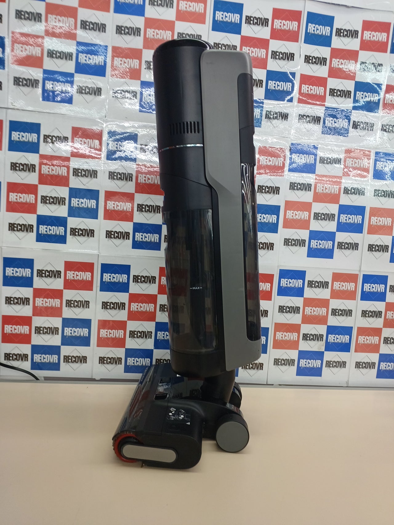 Aspirador fregona sin cable 35 min autolimpieza Dream.