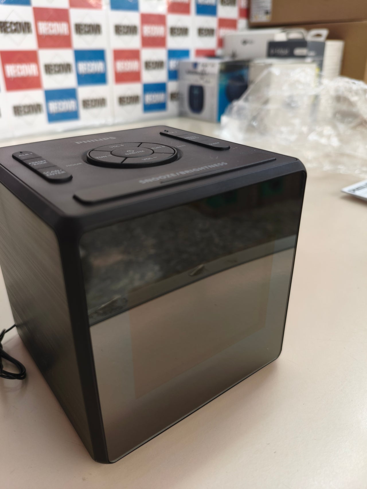 Philips TAR4650, radio despertador DAB+/FM, doble alarma, USB