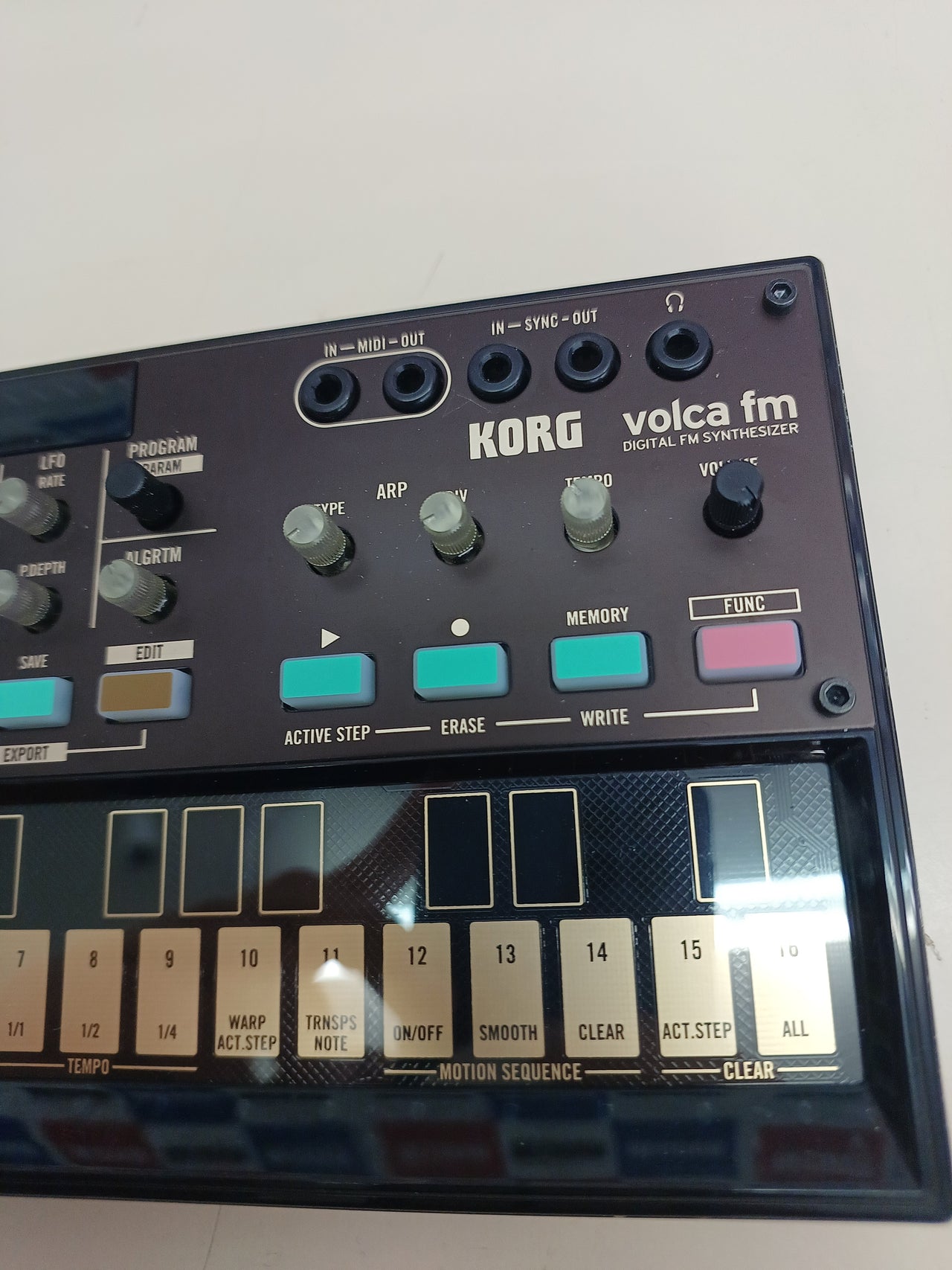 Sintetizador FM compacto KORG Volca FM