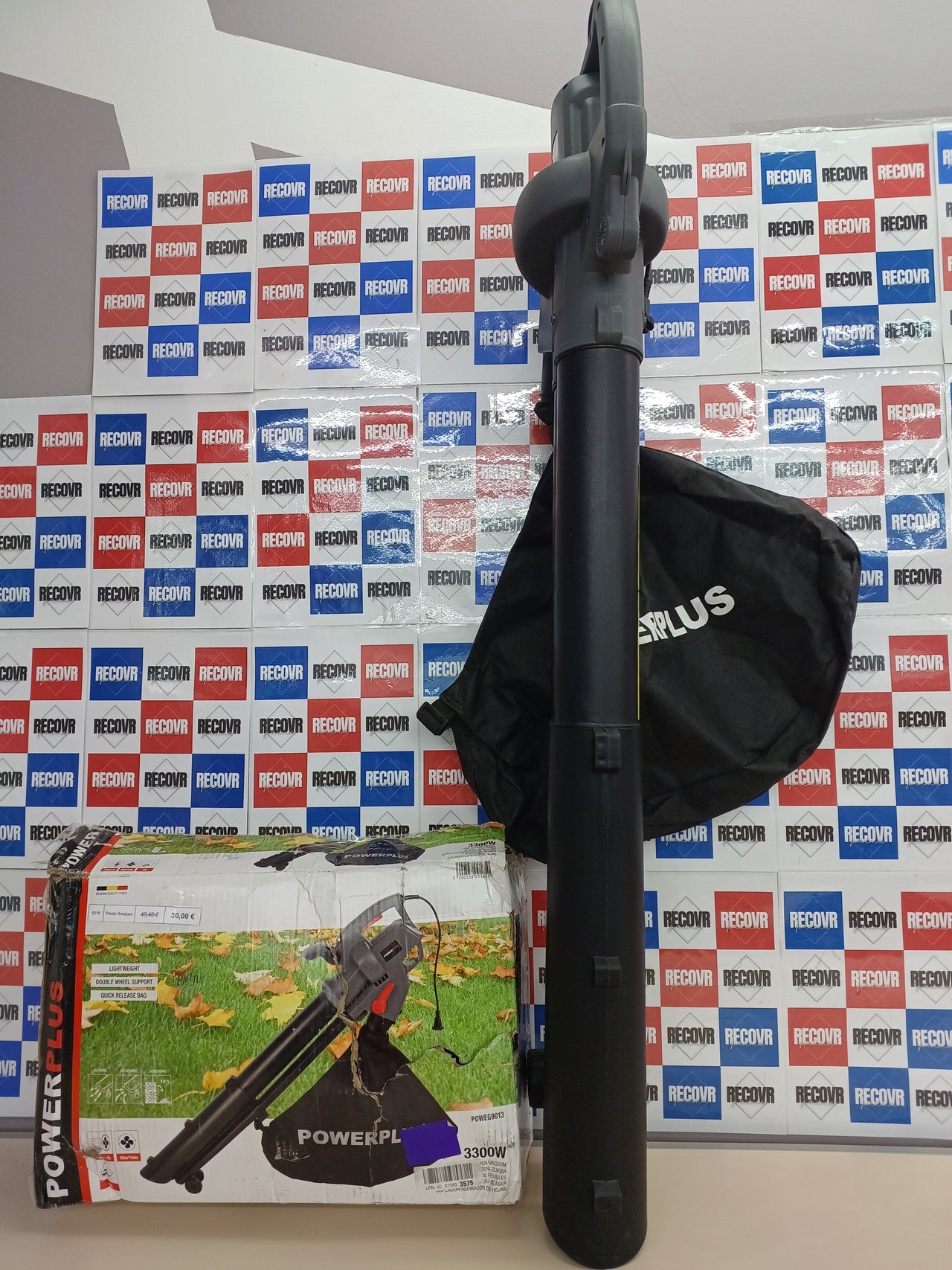Aspirador 3300W, 2 en 1, 260 dB– Soplador de Jardín  Negro, Potencia Profesional