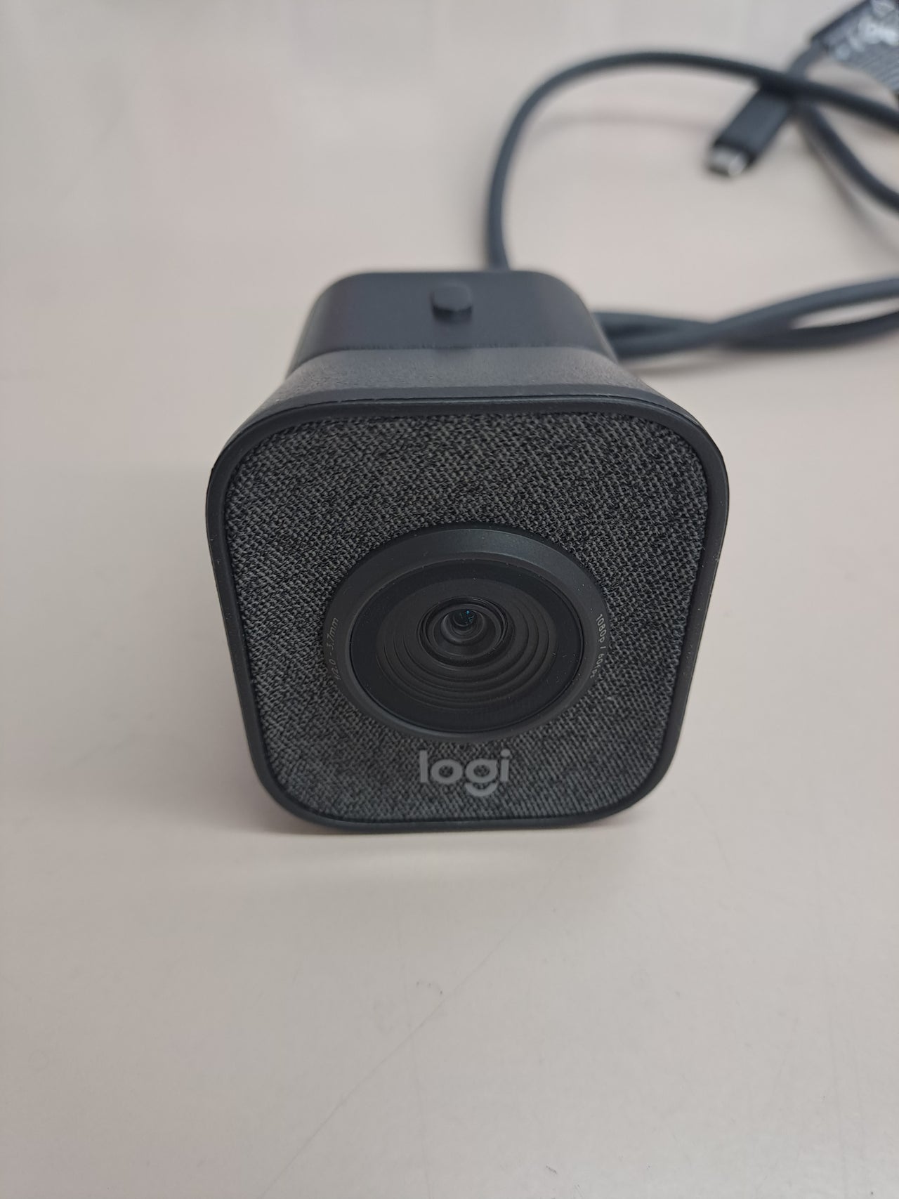 Cámara Logitech StreamCam Negra