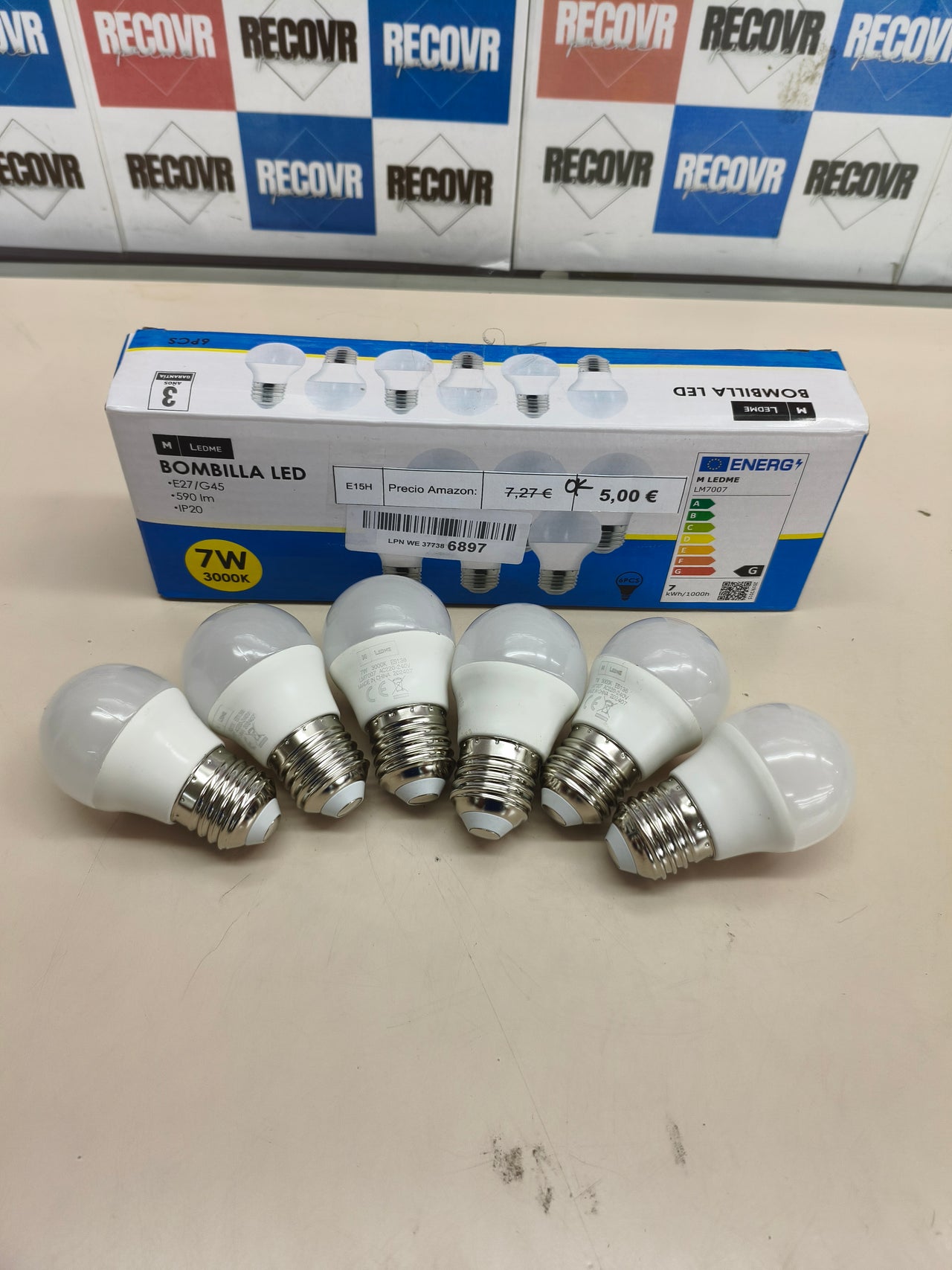 Pack de 6 bombillas LED E27 de luz cálida.