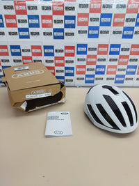 Casco ligero y versátil para ciclismo – Abus WingBack
