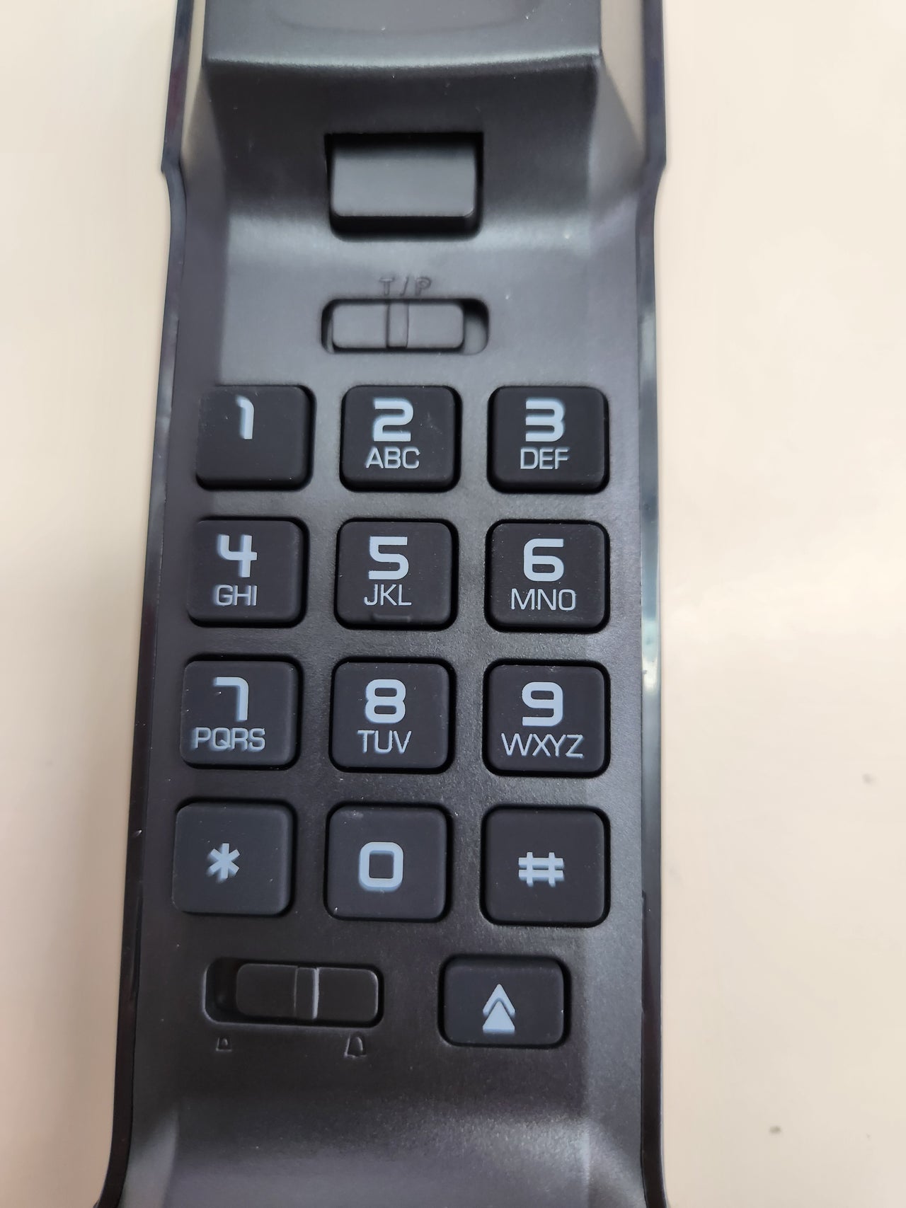 Teléfono Alcatel ATL1413670,  Negro