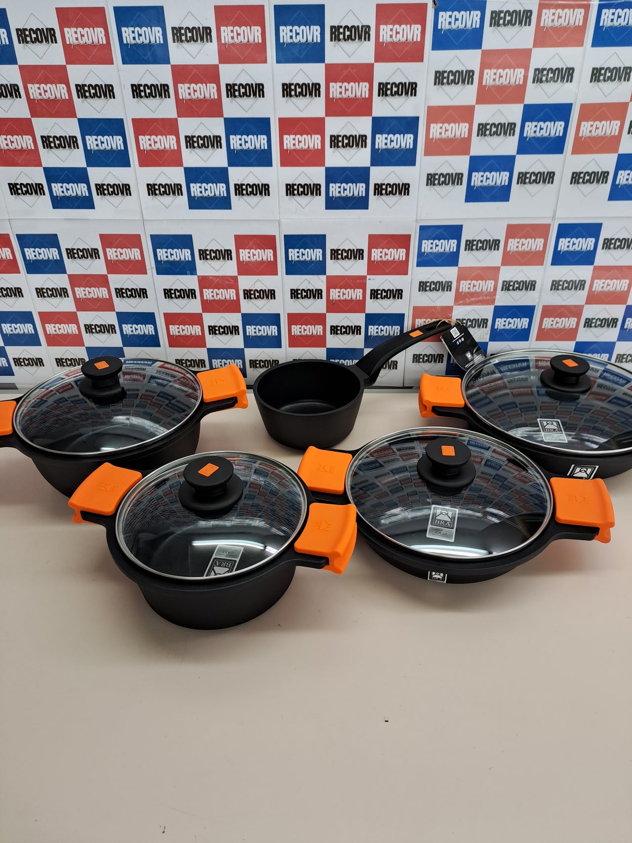 Batería cocina 9 piezas aluminio inducción Efficient BRA