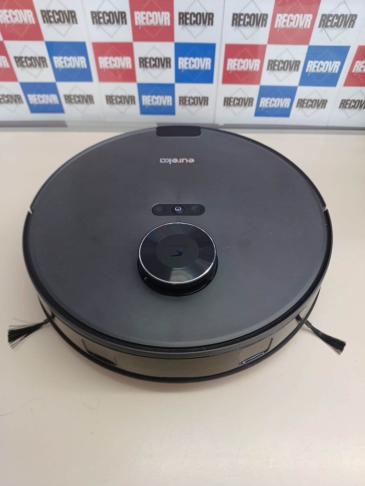 Robot aspirador y fregona E20 Plus autovaciado