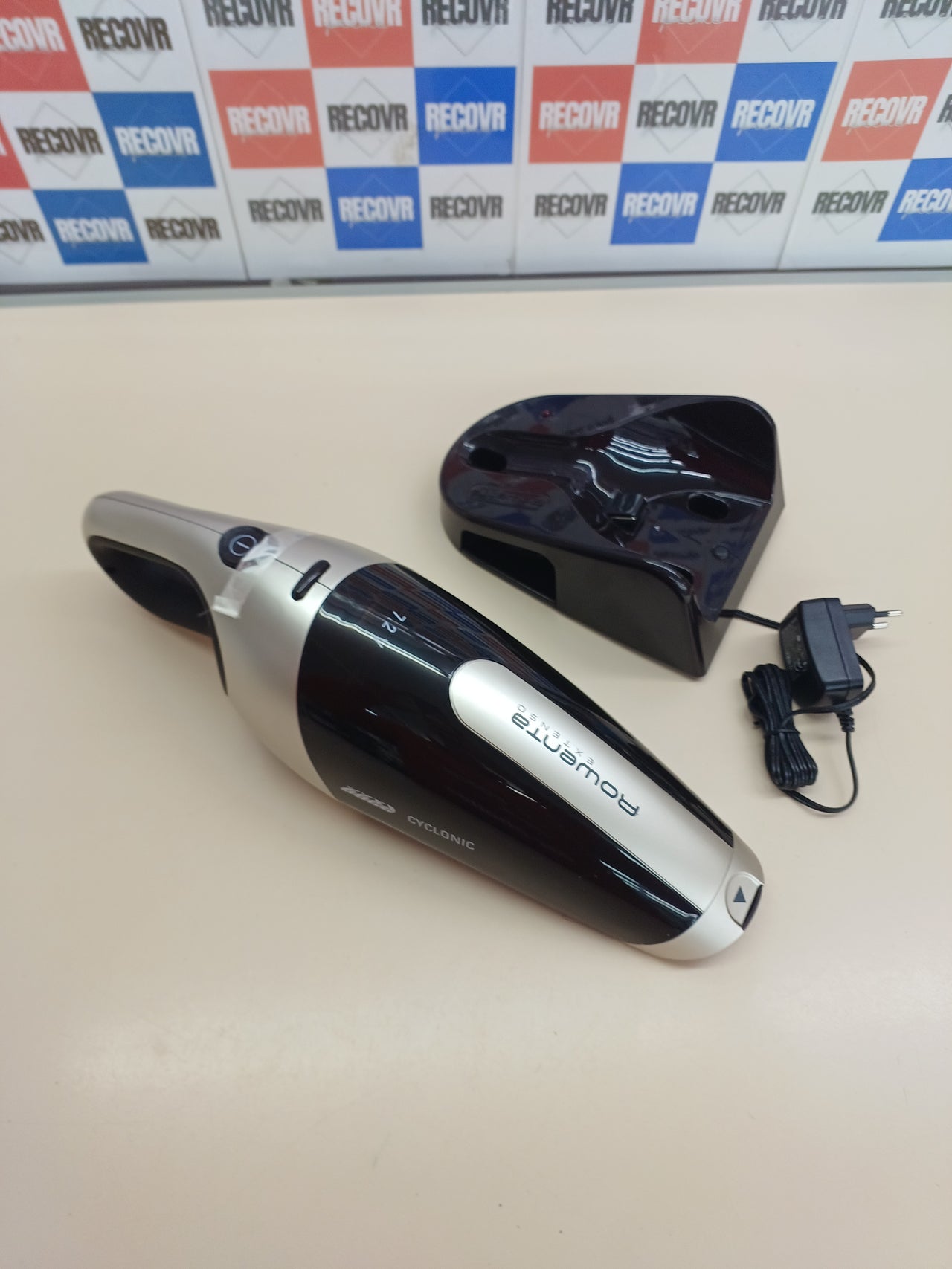 Aspirador de mano sin cable 7,2V ciclónico 16 min - Rowenta Extenso