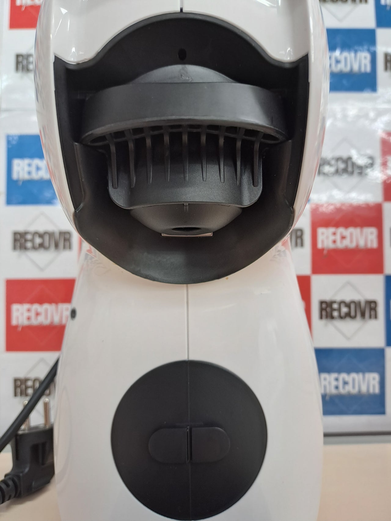 Cafetera cápsulas compacta 1500 W – De'Longhi