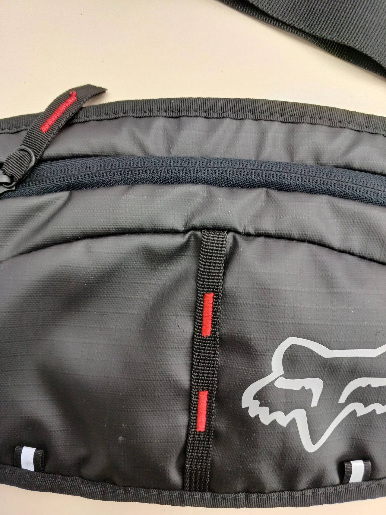 Riñonera urbana resistente para hombre – Fox Hip Pack