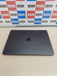 MacBook Pro 14” M3 Pro 18GB 512GB negro espacial Apple