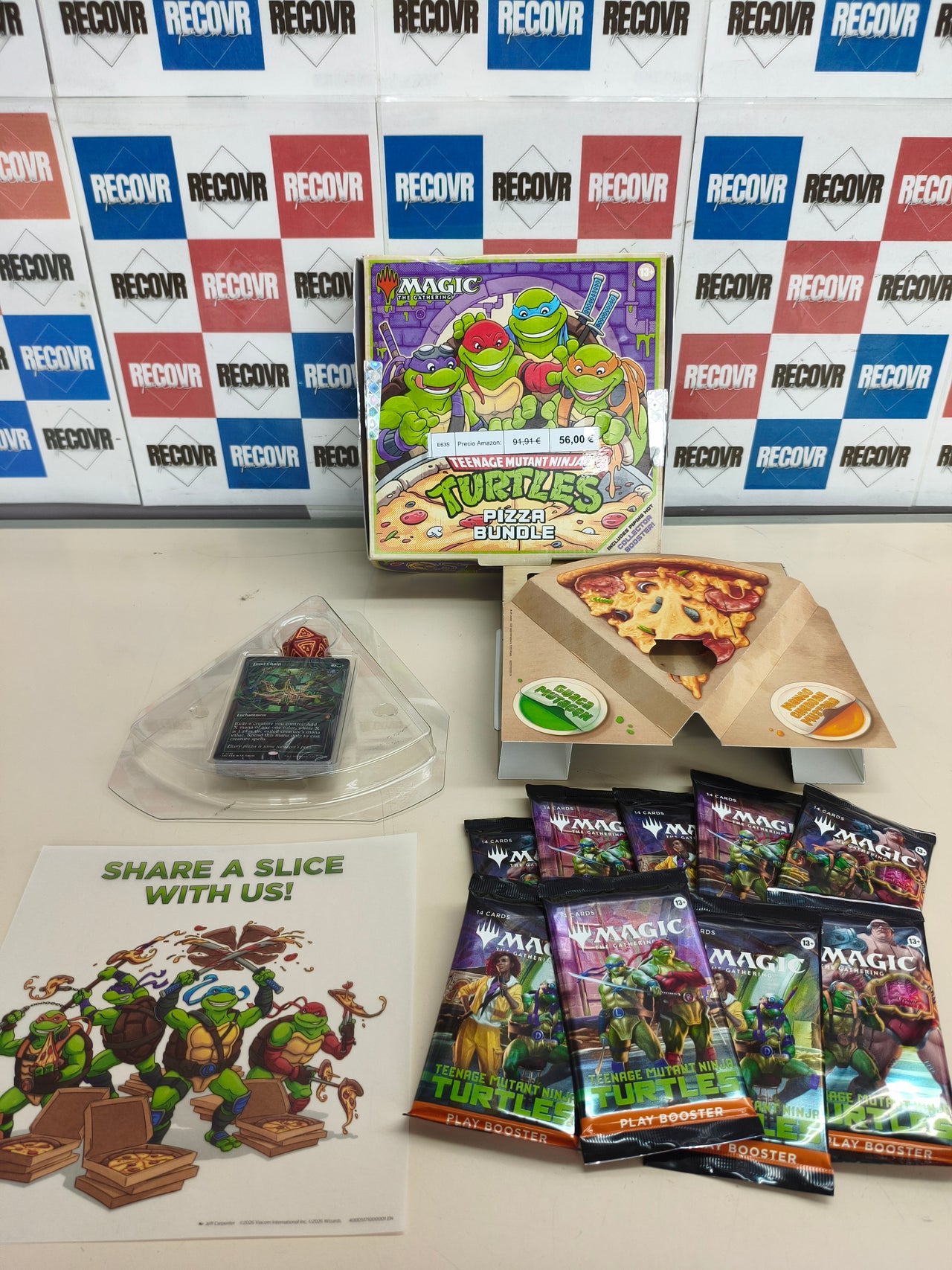The Gathering x Teenage Mutant Ninja Turtles Pizza Bundle (versión en inglés)
