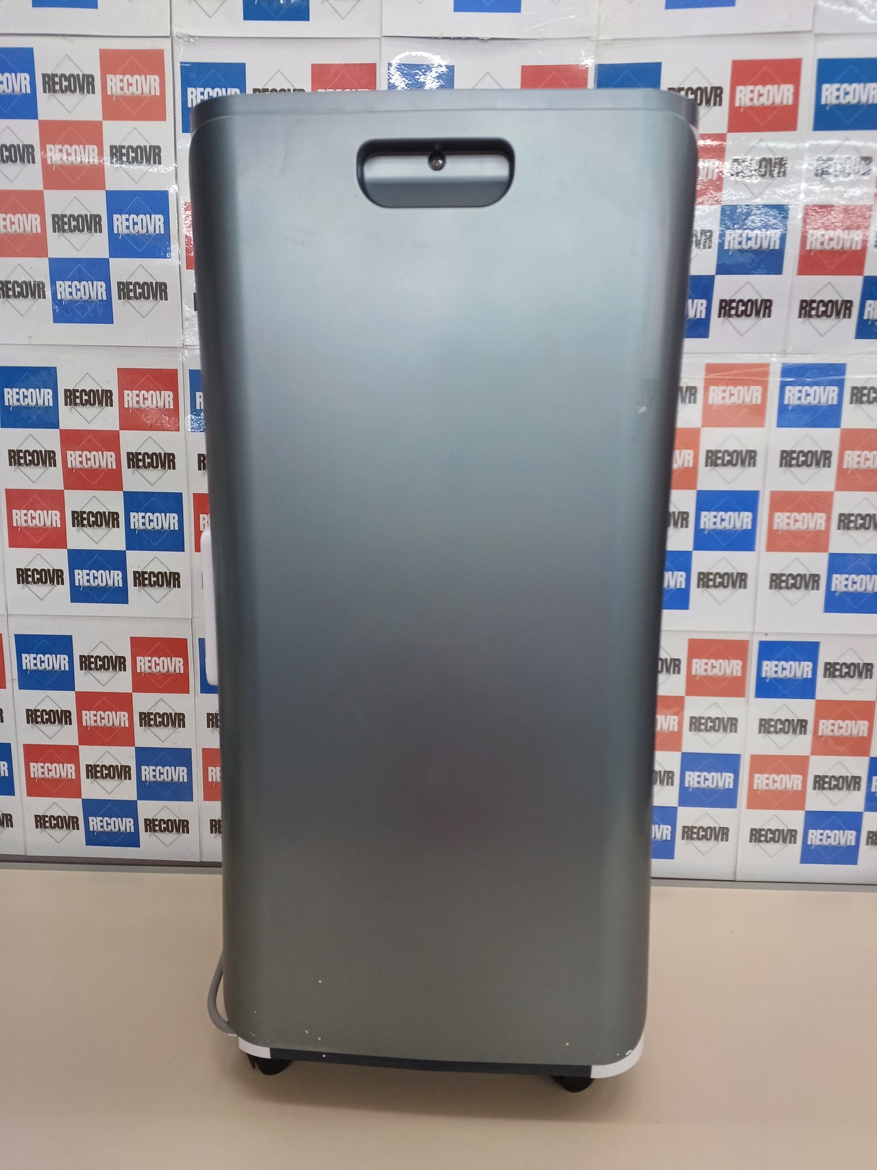 Aire acondicionado portátil 9000 BTU con calor – Cecotec