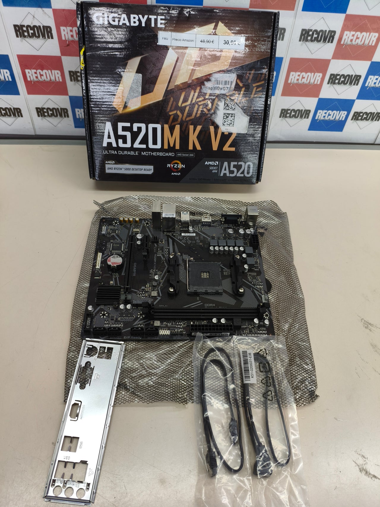 Placa base GIGABYTE A520M K V2 para AMD Ryzen AM4 DDR4