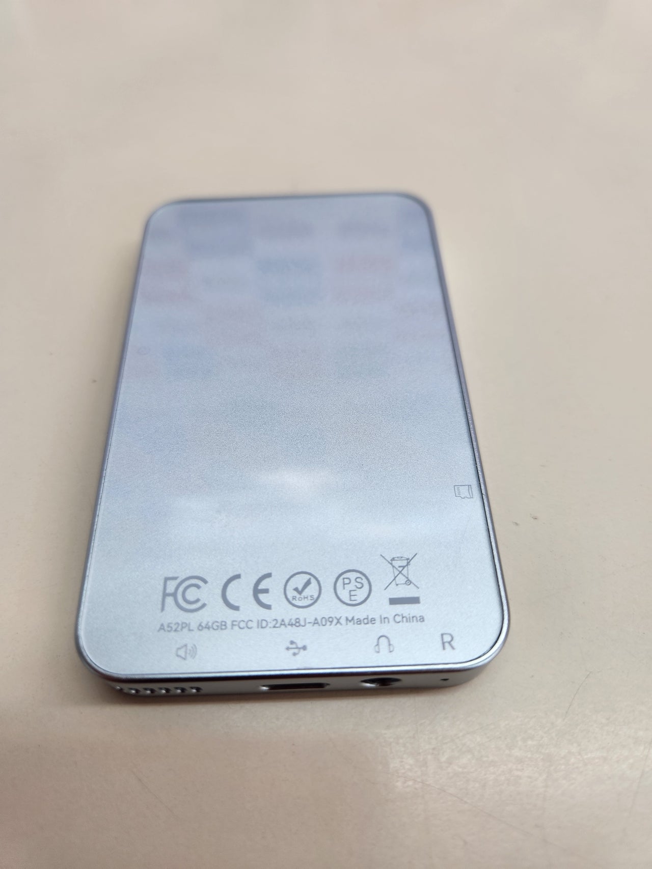 Reproductor MP3 64GB  Bluetooth 5.3, 2.3"