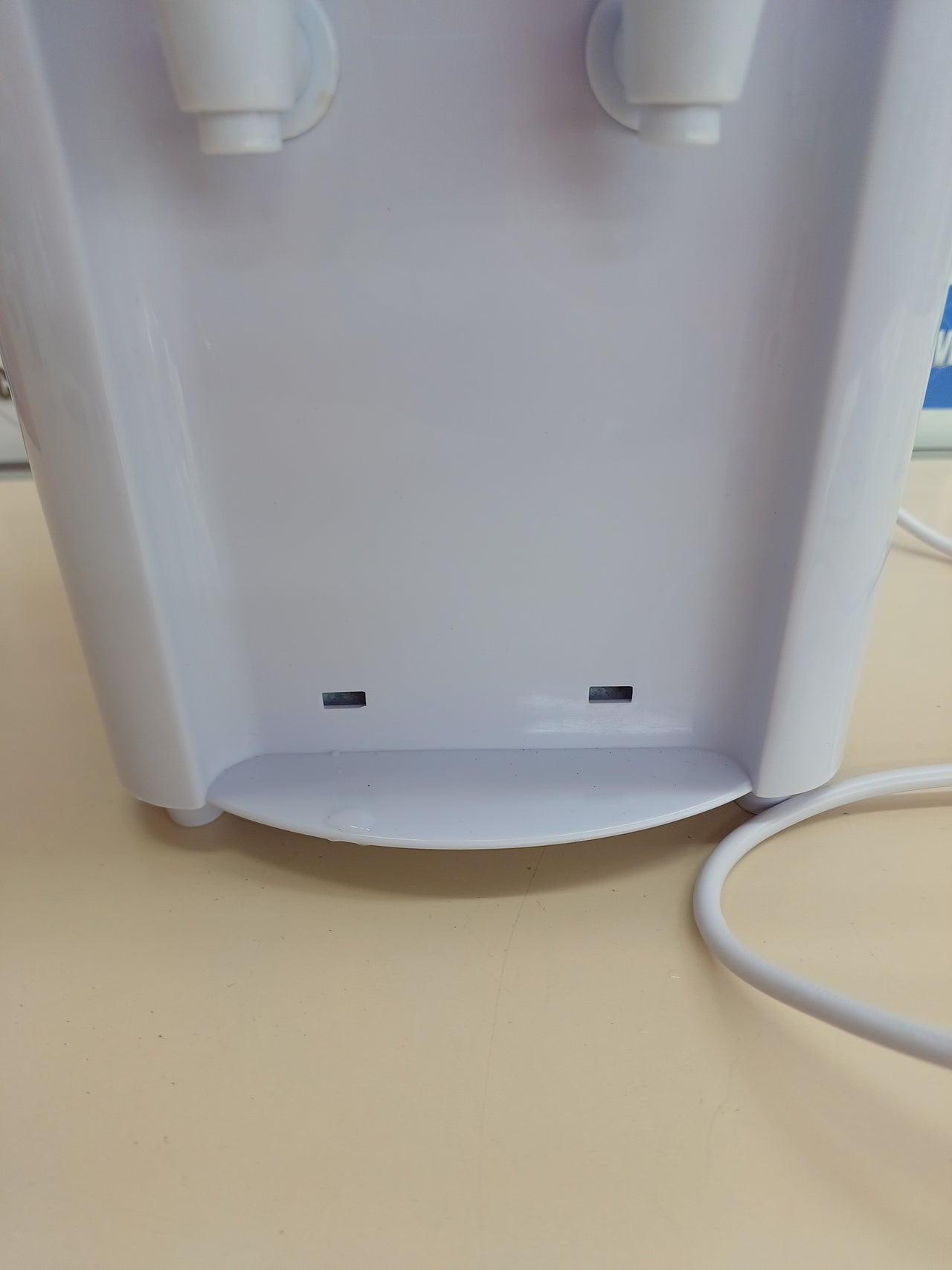Dispensador de agua 7 L frío y ambiente – Jocca