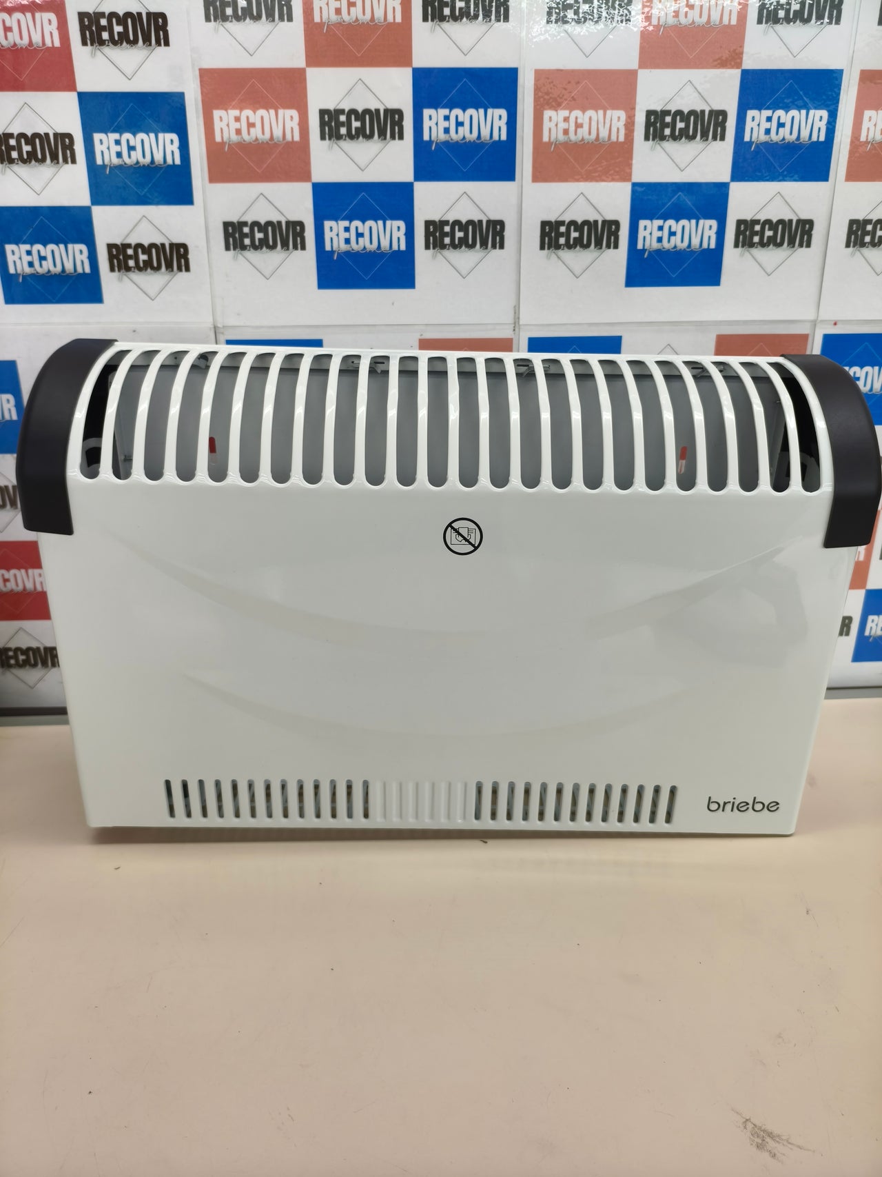 Radiador convector eléctrico Briebe 2000W