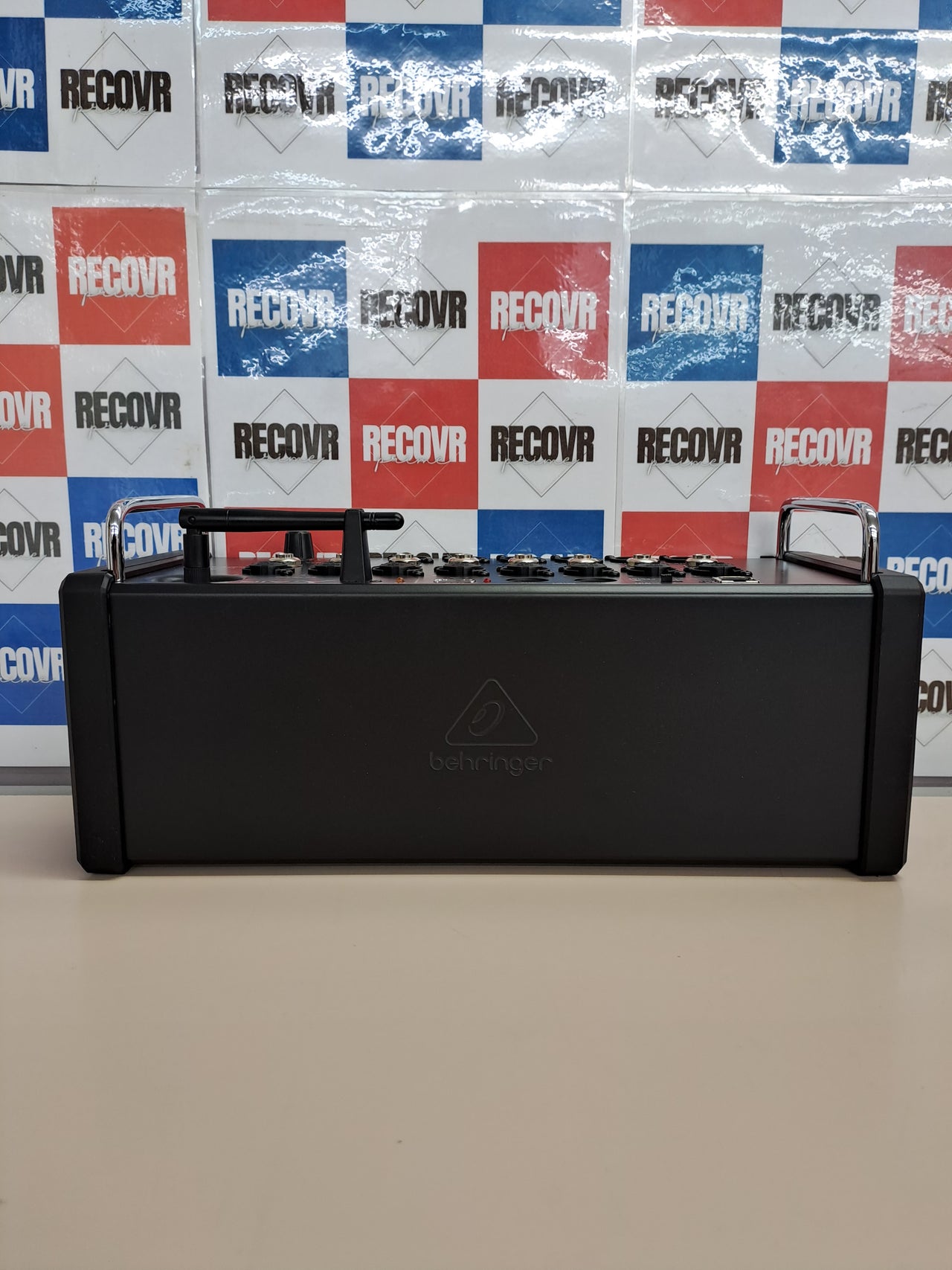Behringer Mesa de mezclas, X AIR XR16