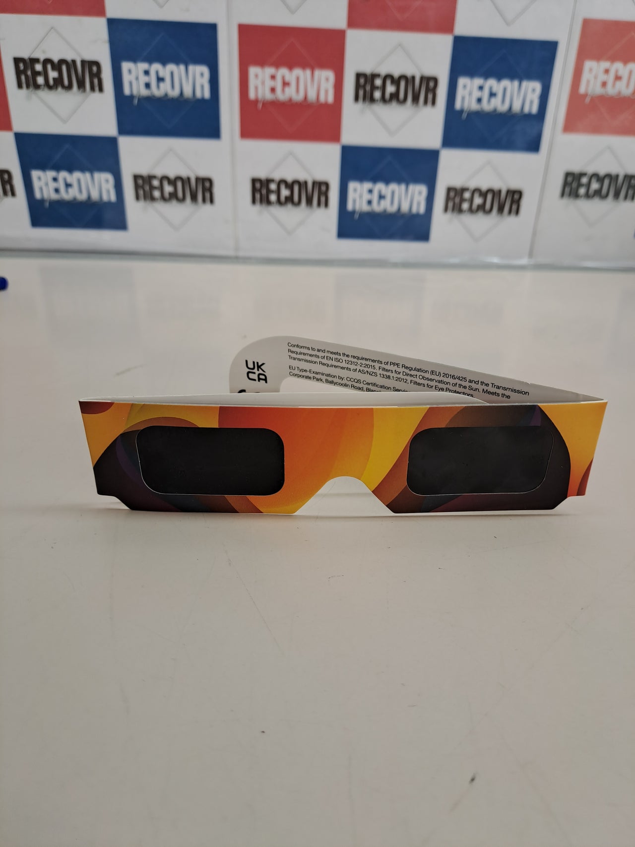 Gafas homologadas para Eclipse Solar Certificadas Medical Kink