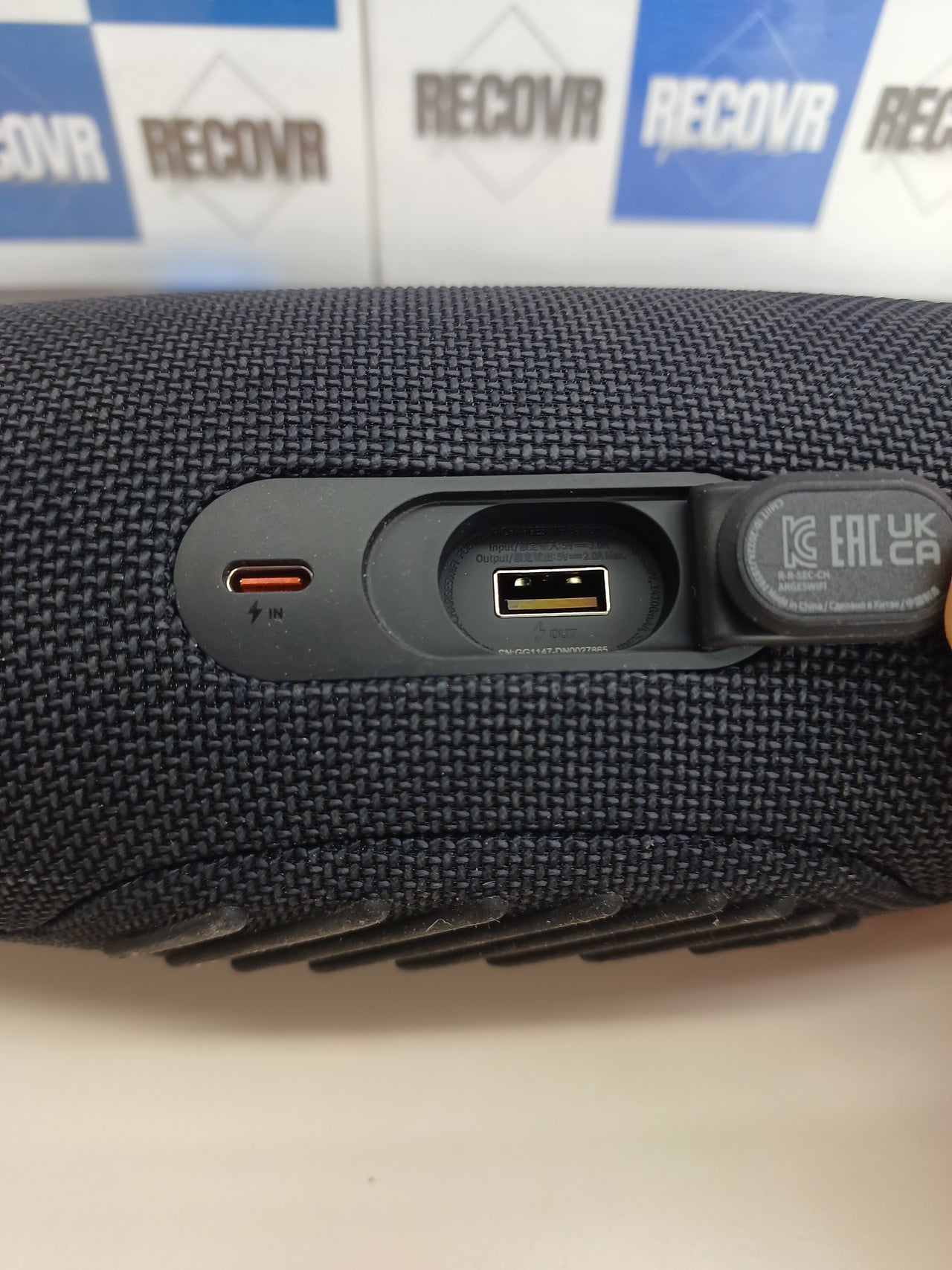 Altavoz portátil WiFi/Bluetooth IP67 20h — JBL