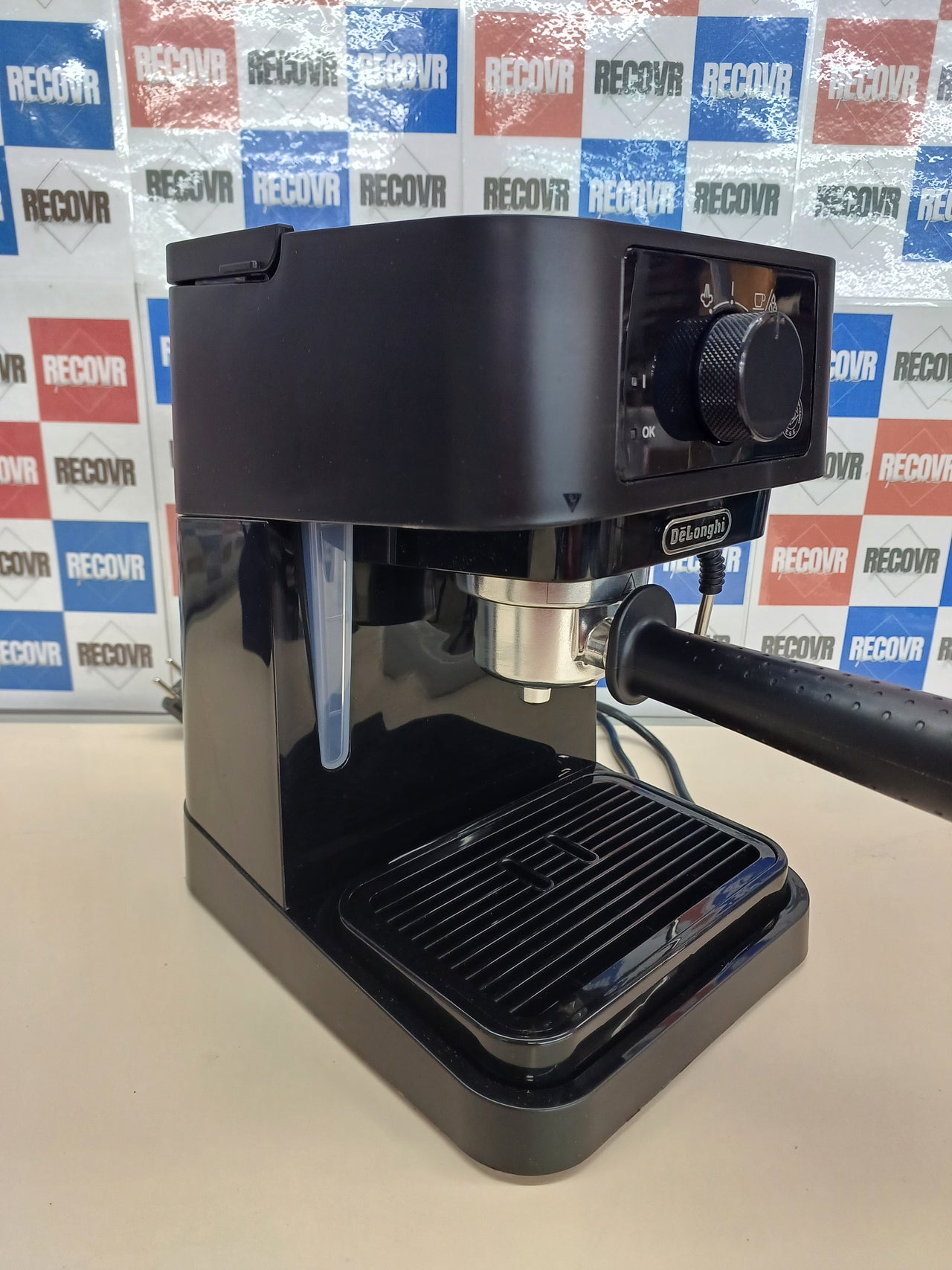 Cafetera espresso bomba 15 bares 1100 W 1 L – De'Longhi