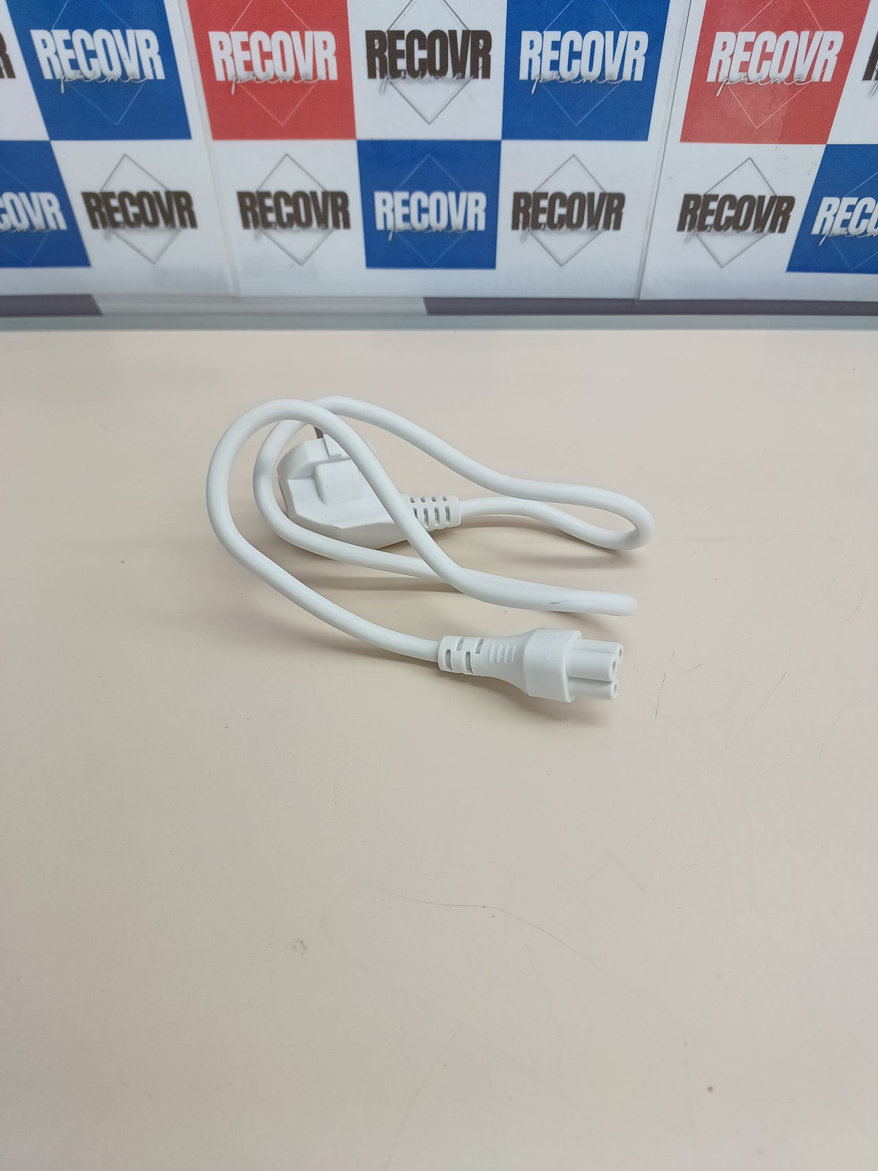 Hervidor Eléctrico Portátil 380ml Acero Inox