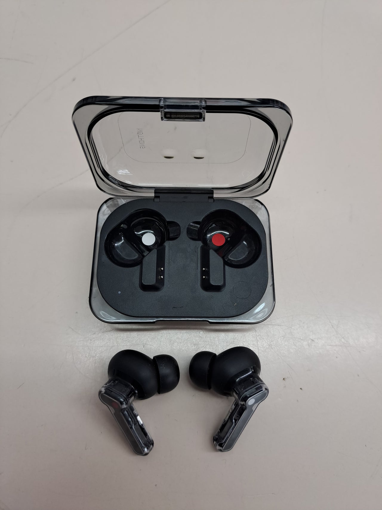 Auriculares Bluetooth ANC 42h con ChatGPT Nothing Ear