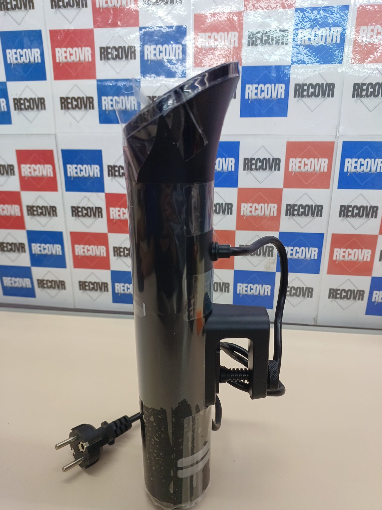 Cocedor sous vide WiFi Bluetooth compacto negro Anova