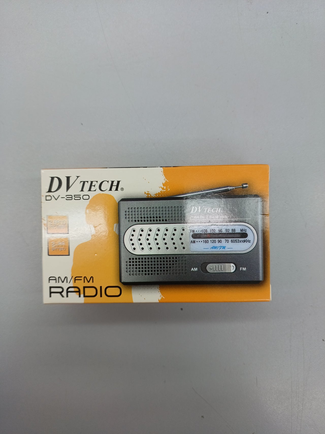 Radio de Bolsillo AM/FM DVTECH DV-350
