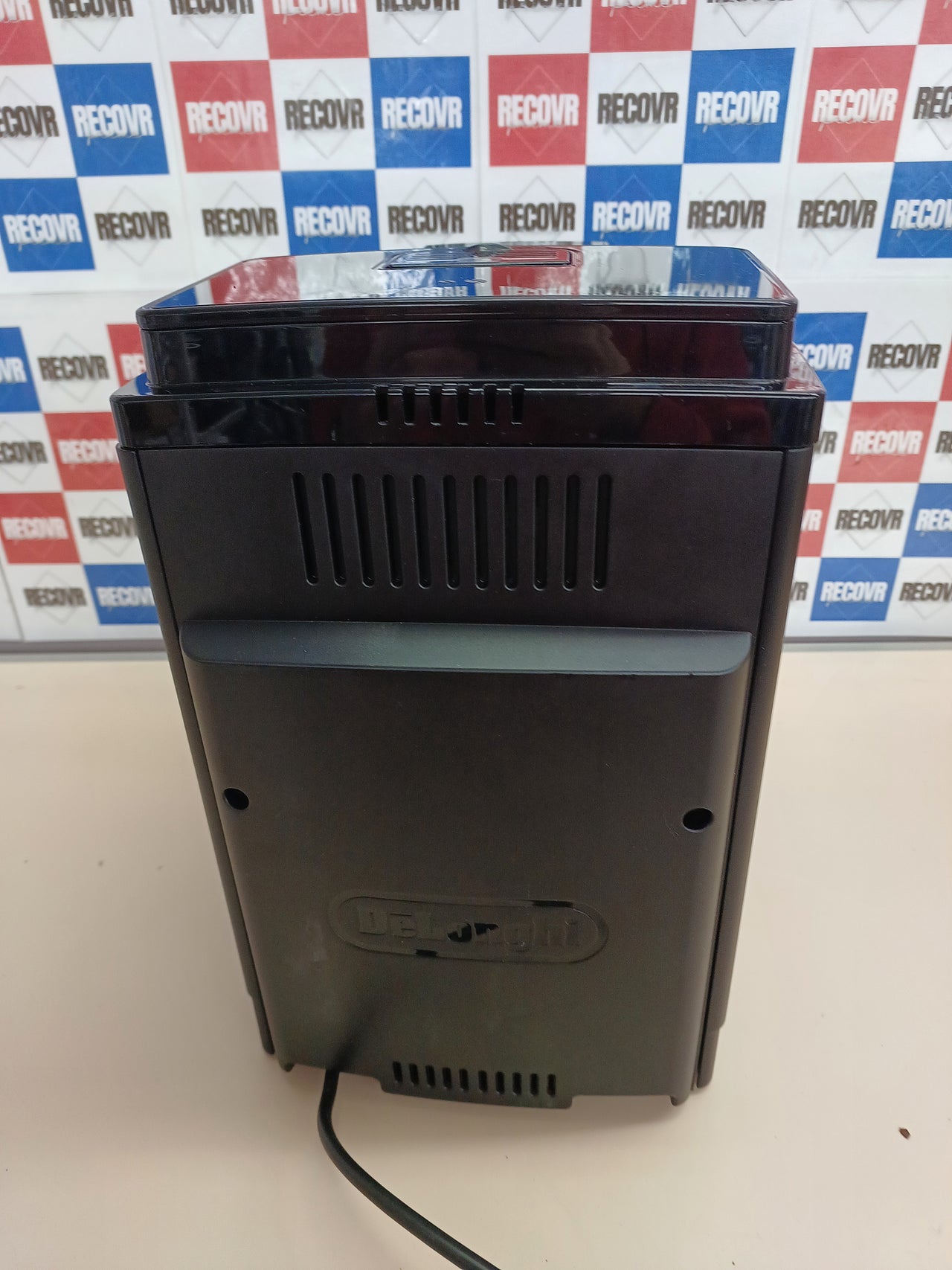 Cafetera superautomática con LatteCrema 4 bebidas one-touch - De'Longhi