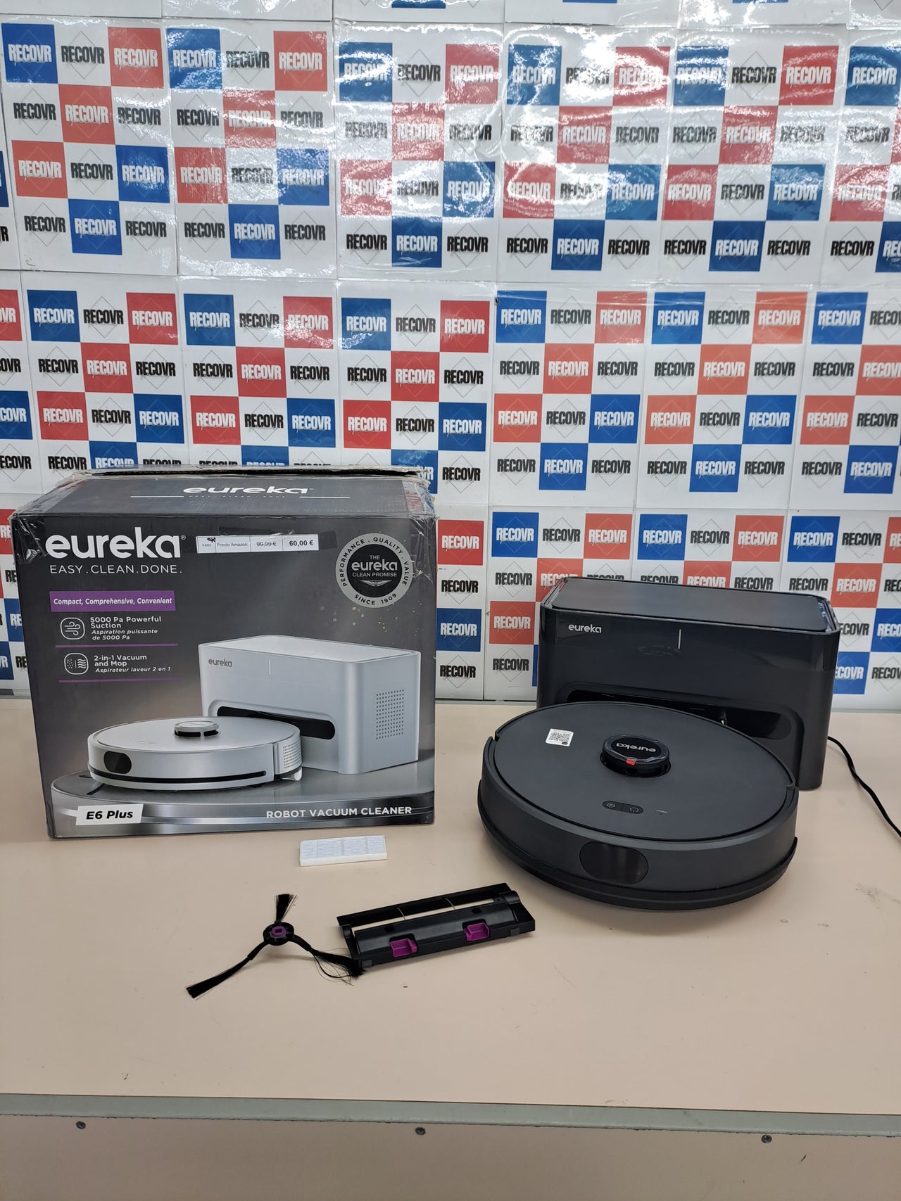 Robot aspirador Eureka E6 Plus