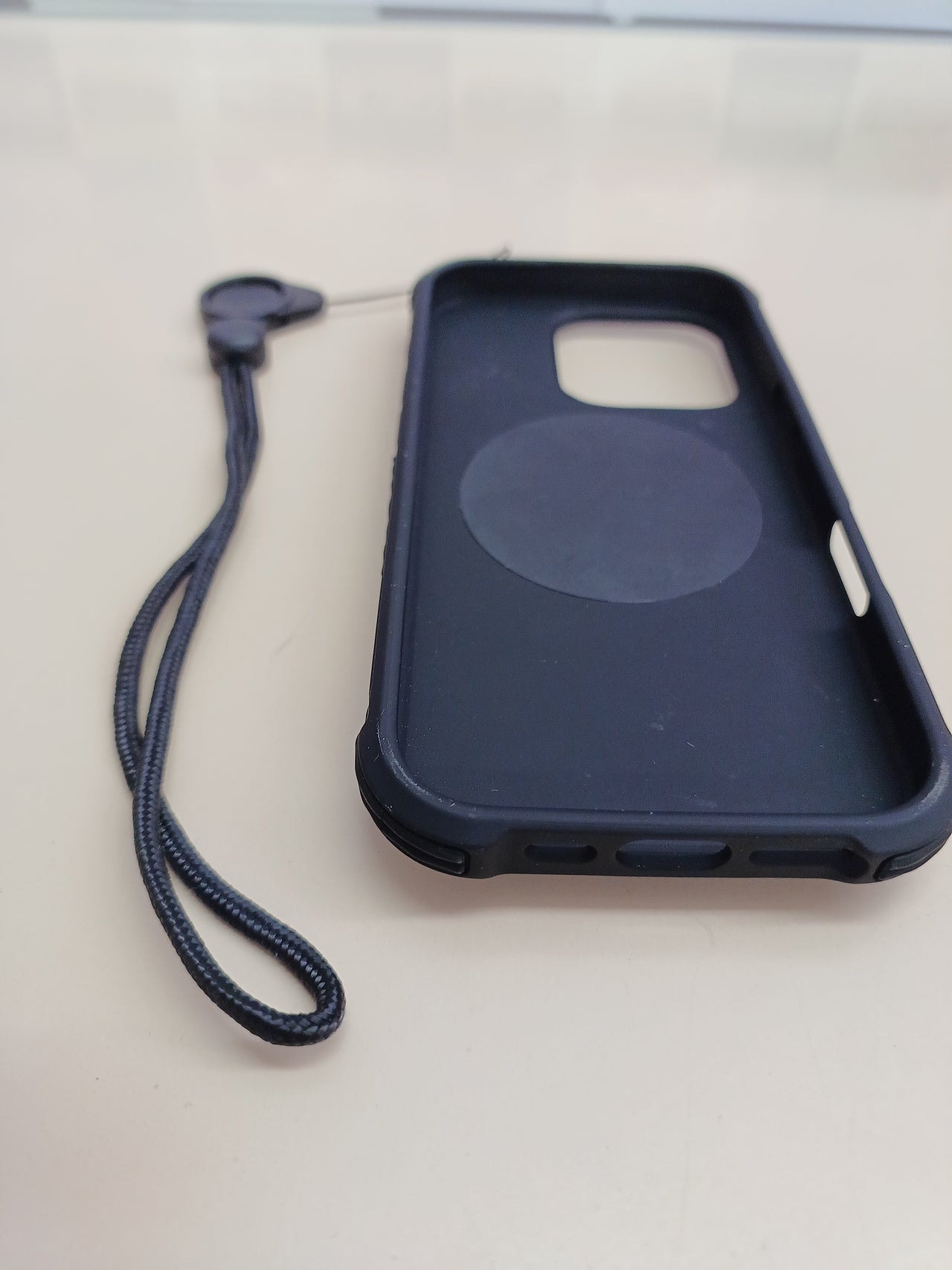 Funda iPhone 16 Pro para soporte moto Quiklox