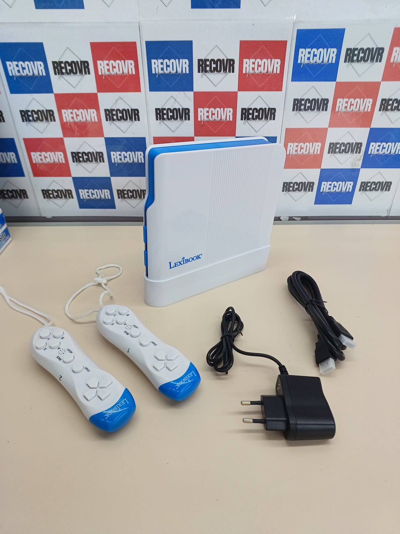 Consola TV Lexibook 200 juegos, 32 bits, USB-C.