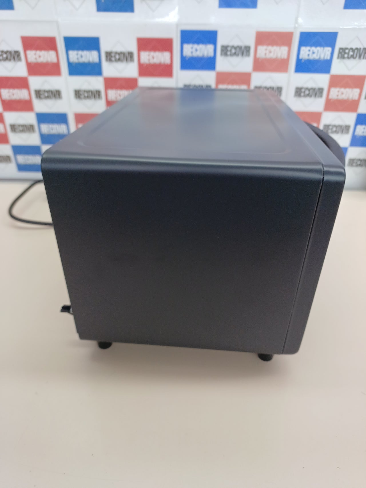 Horno sobremesa 10L 1000W hasta 230ºC - Cecotec