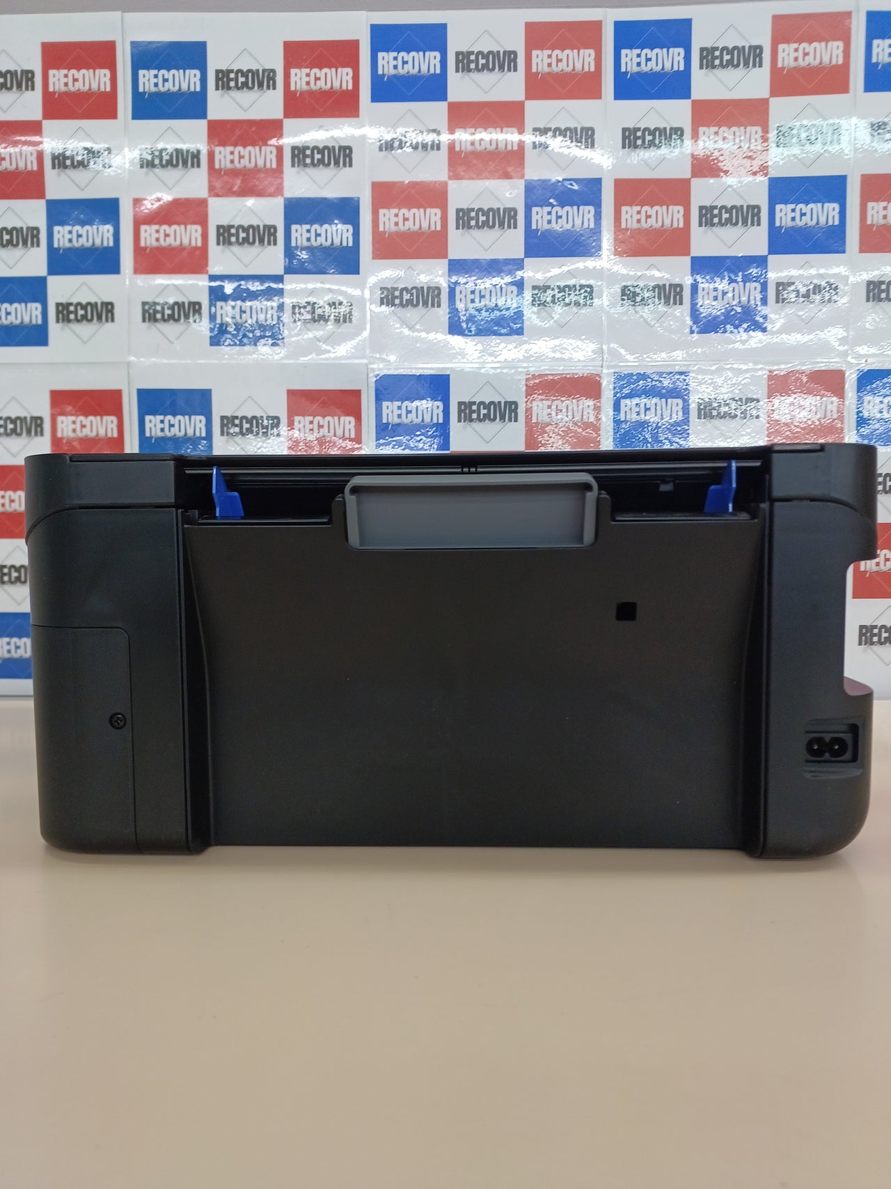 Impresora multifunción A4 Wi-Fi EcoTank ET-2821 Equipada con Tanques de Tinta, con hasta 3 años de Tinta incluida