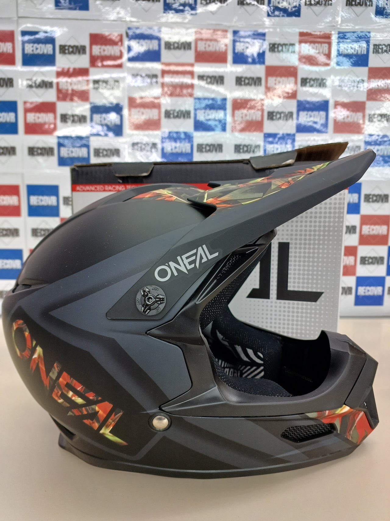 Casco Bicicleta montaña Talla S (55 56)| MTB Downhill | Según Norma de Seguridad EN1078, Aberturas de ventilación para Flujo de Aire y refrigeración, Carcasa Exterior de ABS | Casco Fury O'NEAL