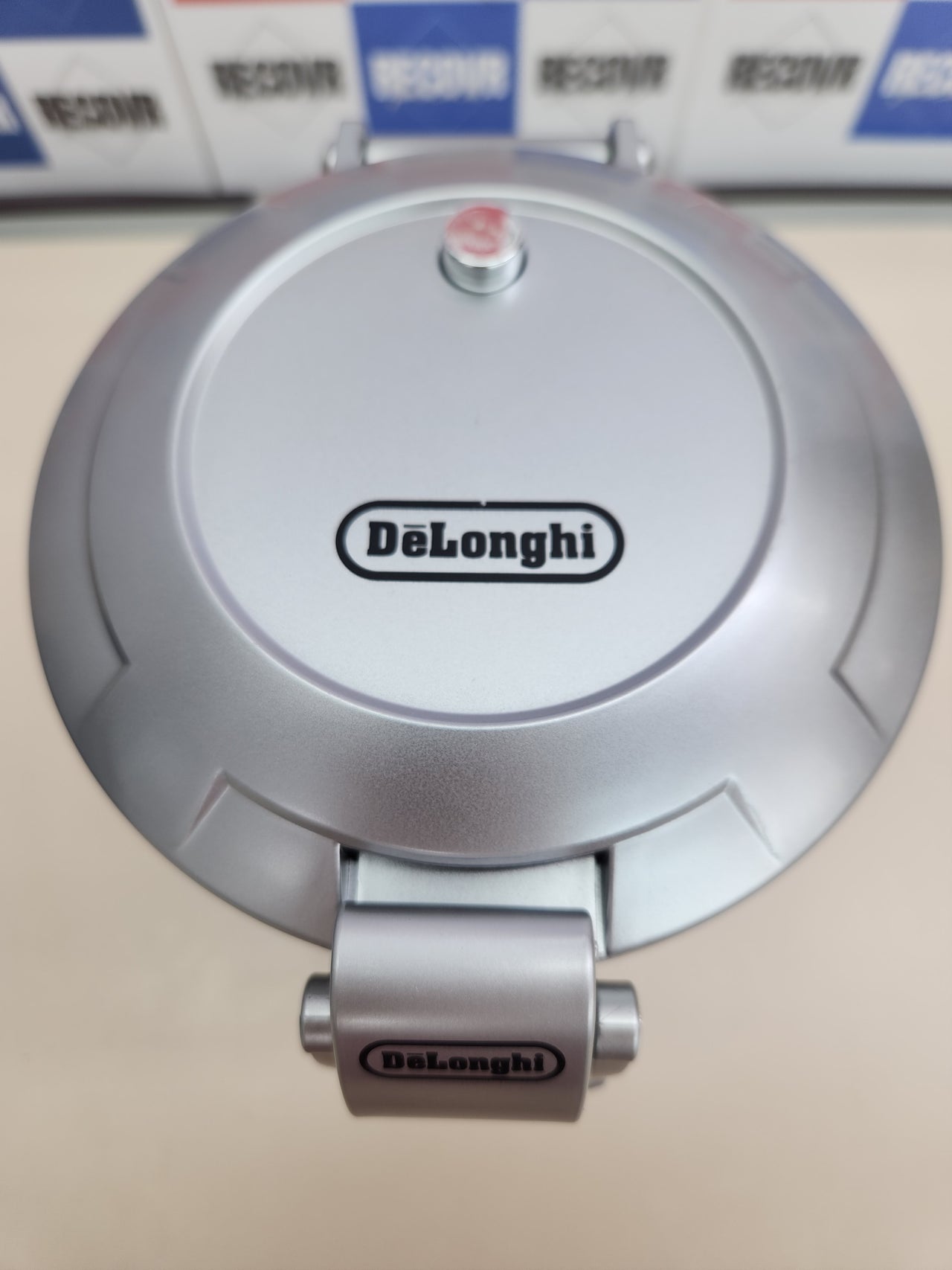 Envasadora 1.2L para café en grano, Color metal De'Longhi Perfetto