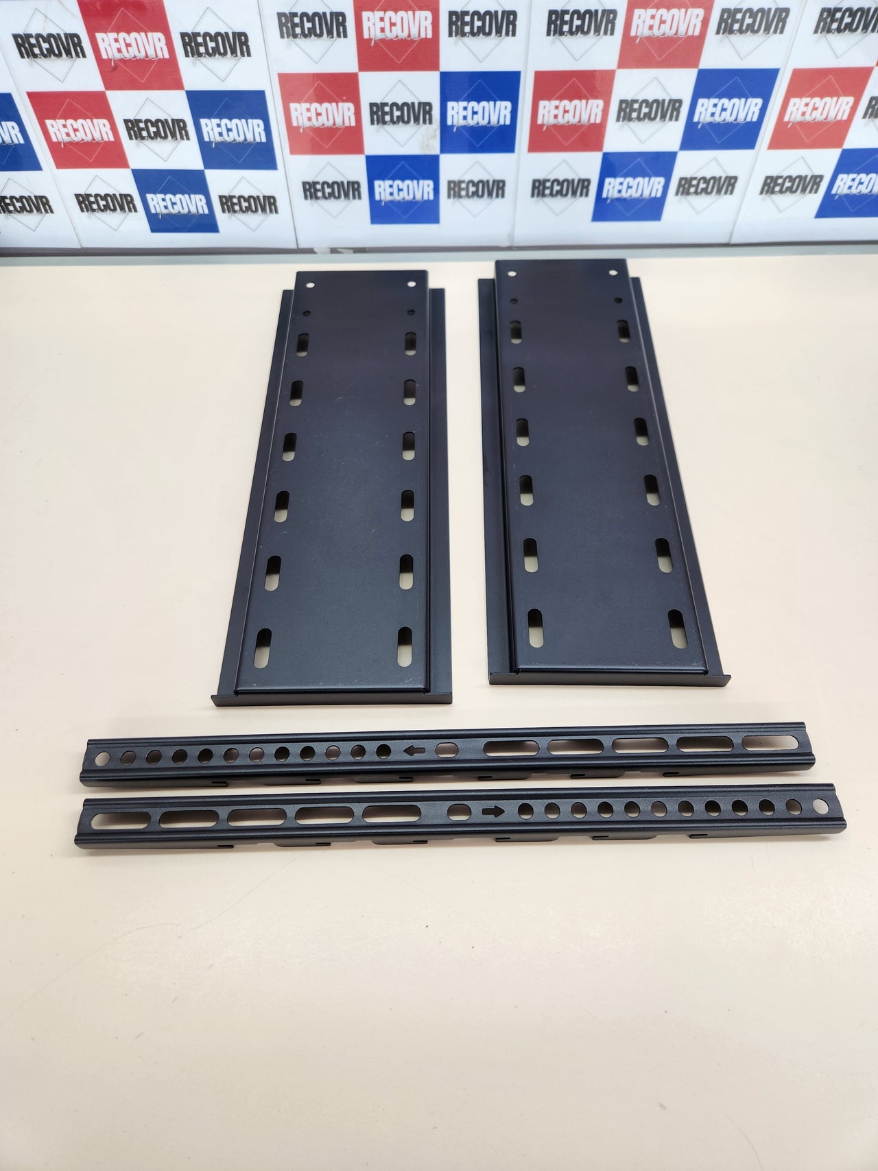 Soporte TV Pie Universal GRIFEMA GB3002 para Televisores de Plasma/LCD/LED hasta 85 Pulgadas, Soporte TV Suelo con Estantes de Vidrio Templado de 2 Niveles, hasta 60 kg, VESA MÁX. 400x800mm