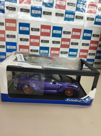Nissan GT-R R35 Liberty Walk 1:18 Solido morado