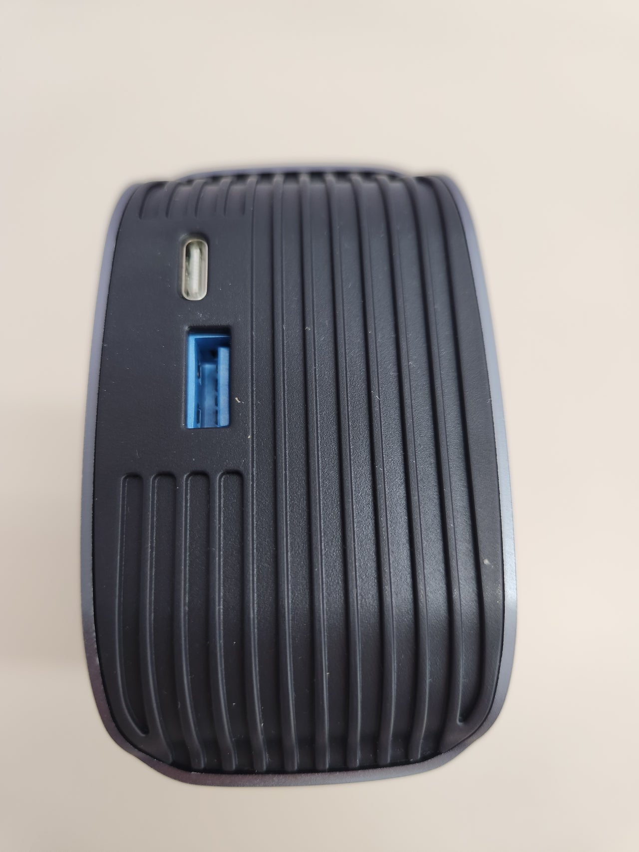 Compresor aire 12 V  7500 mAh digital CXY