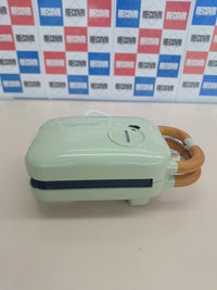 Sandwichera retro 700 W con 3 placas intercambiables CECOTEC